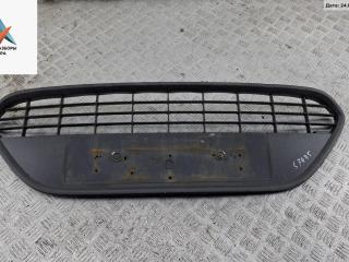 заглушка (решетка) в бампер Ford Focus 2 поколение [рестайлинг] 2009, 1.6 л., дизель, МКПП, белый, хетчбэк 5 дв., 8M5117B968A