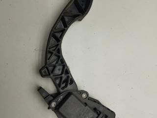 педаль Ford Focus 2 поколение 2006, 1.6 л., дизель, МКПП, чёрный, универсал, 4M519F836AH