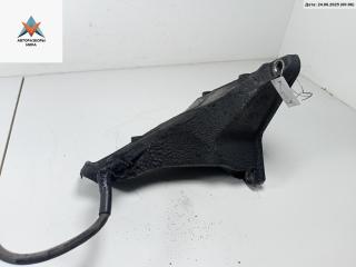 кронштейн двигателя Volkswagen Passat B5 [рестайлинг] 2002, 1.9 л., дизель, МКПП, синий, универсал, 8D0199308AB