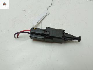 Датчик (включатель) стоп-сигнала Saab 9-3 1 поколение 2001, 2.0 л., бензин, МКПП, чёрный, хетчбэк 5 дв., 5106141