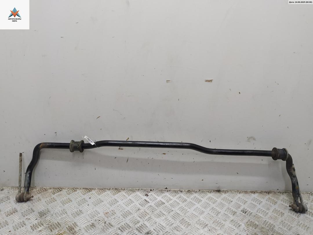 стабилизатор подвески передний Mercedes-Benz Vaneo W414 2001, 1.9 л., бензин, АКПП, серый, минивэн - фото №1
