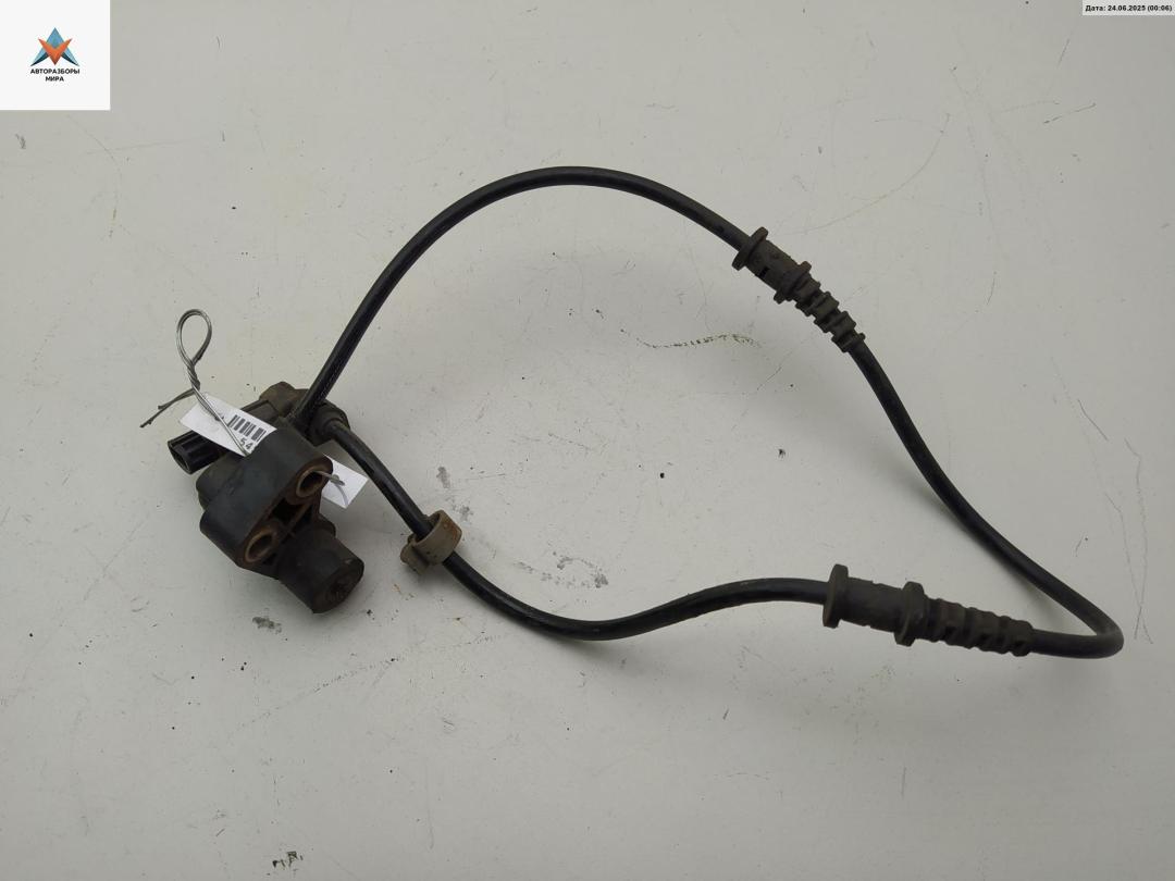 датчик ABS Mercedes-Benz Vaneo W414 2003, 1.6 л., бензин, МКПП, серый, минивэн, 1685400017 - фото №1