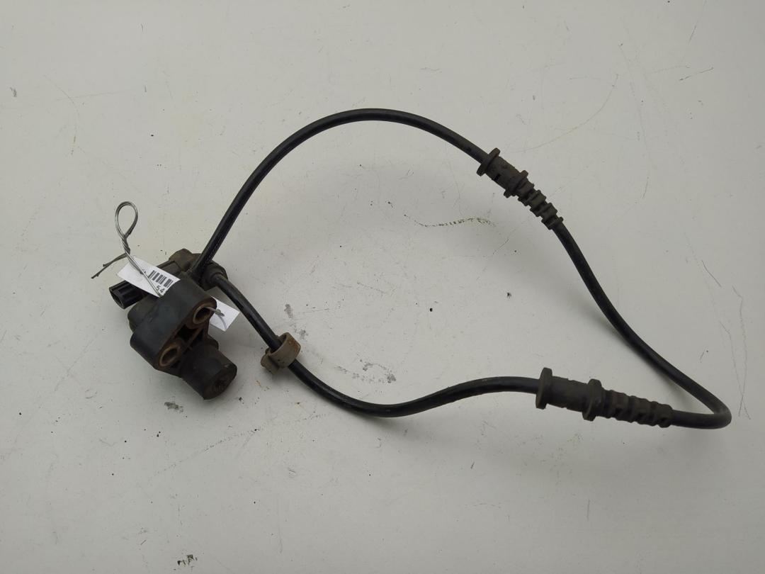 датчик ABS Mercedes-Benz Vaneo W414 2003, 1.6 л., бензин, МКПП, серый, минивэн, 1685400017