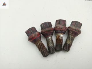 болт колесный Mercedes-Benz C-Класс W202/S202 [рестайлинг] 1998, 1.8 л., бензин, МКПП, зелёный, универсал