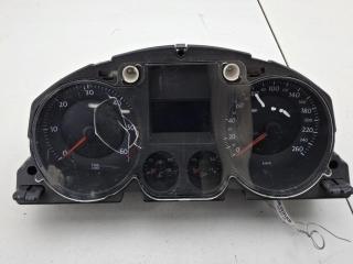 приборная панель Volkswagen Passat B6 2007, 2.0 л., дизель, АКПП, серый, универсал, 3C0920852R