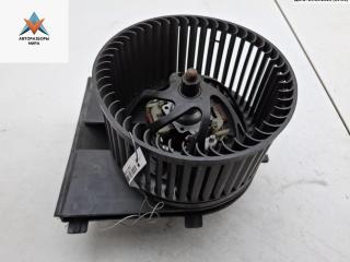 моторчик печки Volkswagen Golf 4 поколение 1998, 1.4 л., бензин, МКПП, синий, хетчбэк 5 дв.