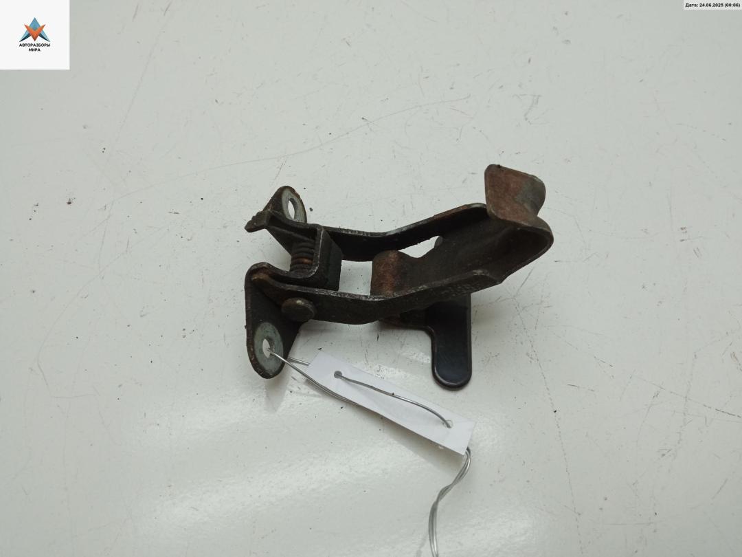 замок капота Saab 9-3 1 поколение 2001, 2.0 л., бензин, МКПП, чёрный, хетчбэк 5 дв. - фото №1