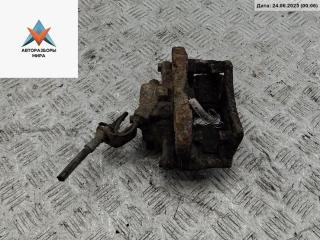 суппорт передний левый Volkswagen Passat B4 1995, 2.0 л., бензин, МКПП, красный, универсал