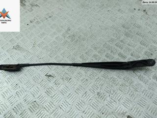 Щеткодержатель (поводок стеклоочистителя) передний Volkswagen Passat B6 2007, 2.0 л., дизель, АКПП, серый, универсал