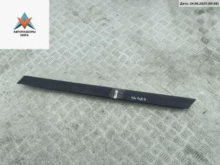 молдинг двери задней левой Volkswagen Passat B4 1995, 2.0 л., бензин, МКПП, красный, универсал