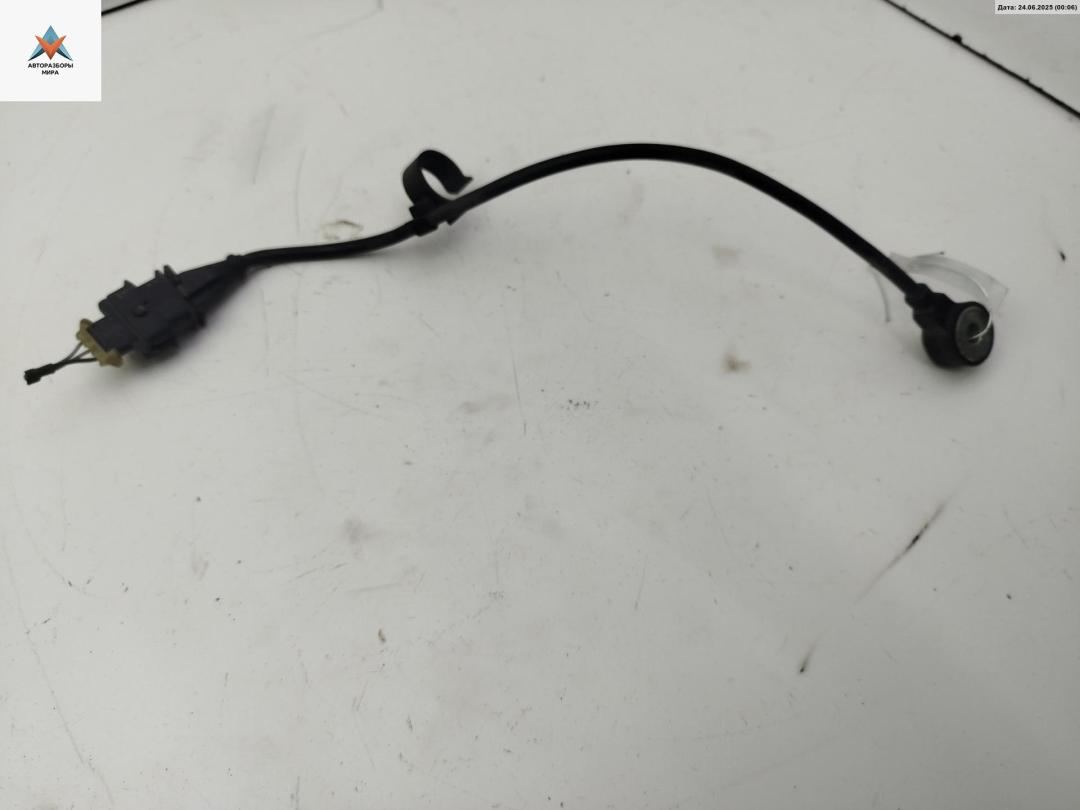 датчик детонации Opel Vectra C 2004, 1.8 л., бензин, МКПП, серый, универсал, 09158720 - фото №1