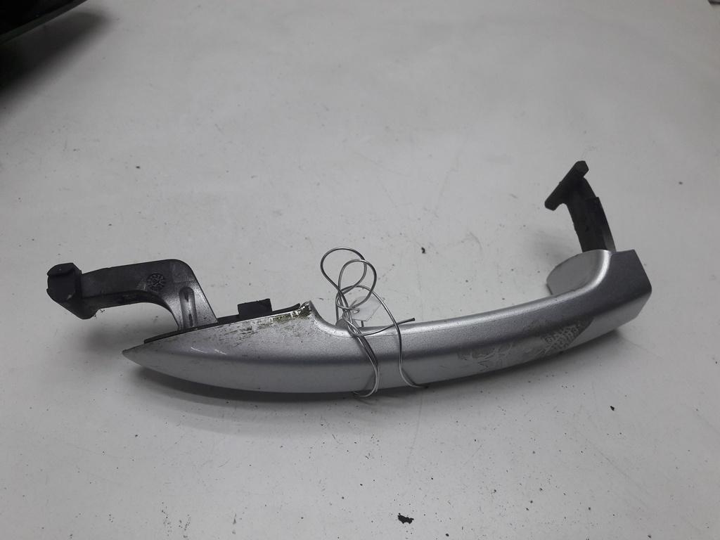 ручка наружная задняя правая Volkswagen Passat B6 2007, 2.0 л., дизель, АКПП, серый, универсал, 3C0837210