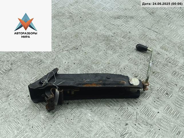 домкрат Volkswagen Golf 3 поколение 1994, 2.0 л., бензин, АКПП, синий, хетчбэк 3 дв. - фото №1