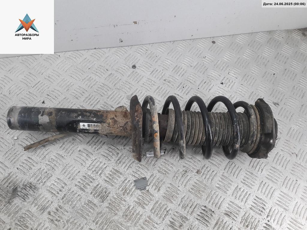 стойка передняя Volkswagen Passat B6 2007, 2.0 л., дизель, АКПП, серый, универсал, 3C0413031AN - фото №1