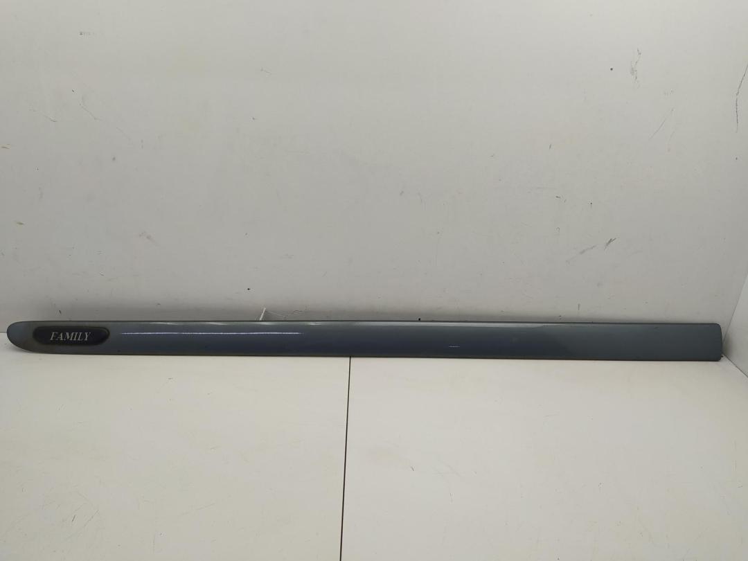 молдинг двери передней левой Mercedes-Benz Vaneo W414 2003, 1.6 л., бензин, МКПП, серый, минивэн, 4146930985 - фото №1