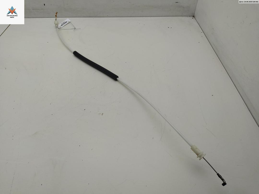 трос двери Mercedes-Benz Vaneo W414 2001, 1.9 л., бензин, АКПП, серый, минивэн - фото №1