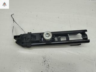 Механизм регулировки высоты ремня безопасности Volkswagen Passat B7 2012, 2.5 л., бензин, АКПП, синий, седан, 3C8857819