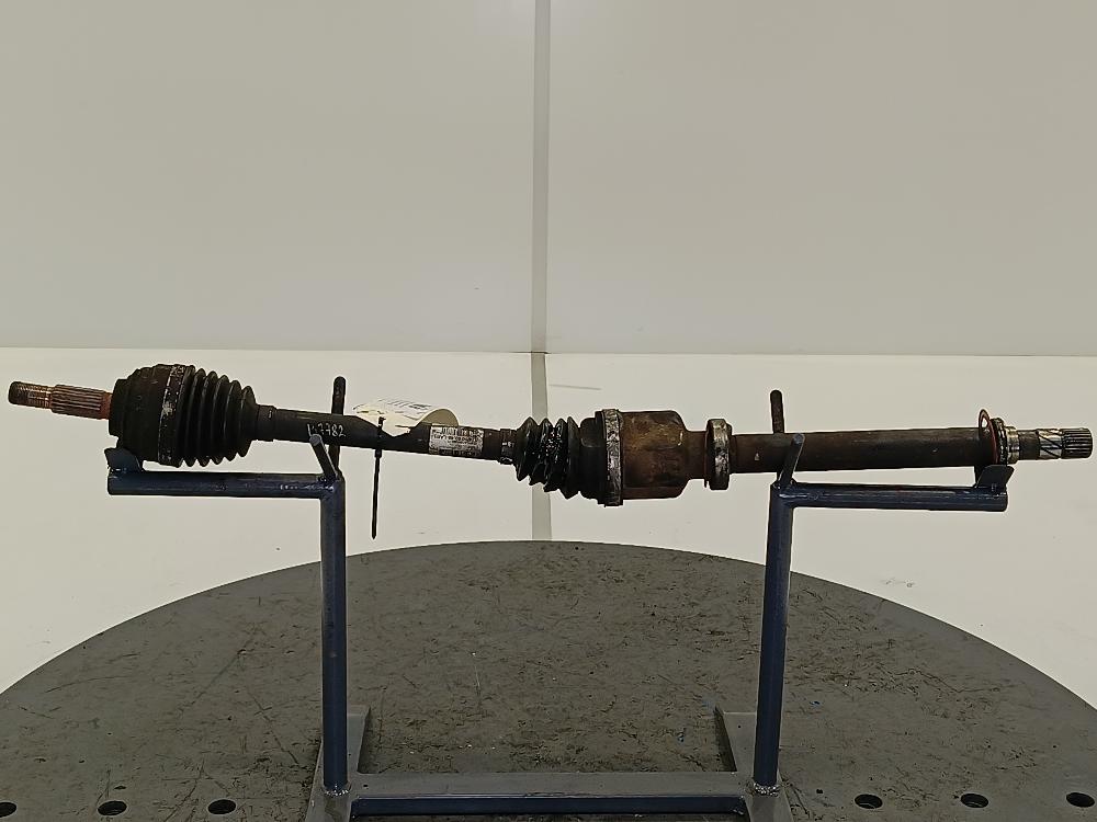 полуось передняя правая (приводной вал, ШРУС) Renault Twingo 2 поколение 2008, Дизель 1.5, цвет, BJ87LACBR364 - фото №1