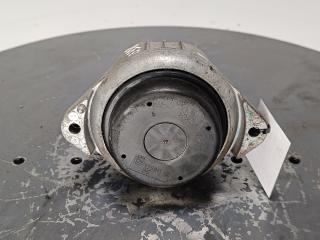 подушка крепления двигателя BMW 1 серия E81/E82/E87/E88 [рестайлинг] 2008, цвет, 13981112