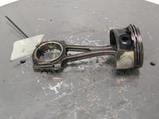 поршень Opel Corsa D 2008, цвет