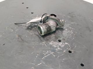 корпус термостата Opel Corsa D 2008, цвет