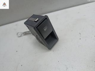 кнопка стеклоподъемника заднего правого Opel Zafira 2 поколение (B) 2006, 1.9 л., дизель, АКПП, серый, минивэн, 13197131