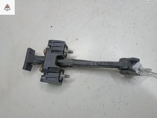 ограничитель открывания двери Opel Astra H/Family [рестайлинг] 2005, хетчбэк 5 дв., 13107175