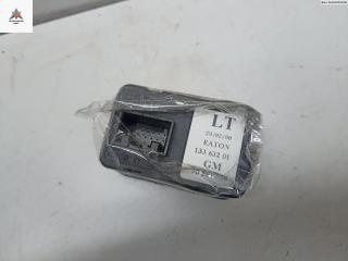 блок управления стеклоподъемниками Opel Zafira 1 поколение (A) 2001, 1.8 л., бензин, МКПП, синий, минивэн, 90561088