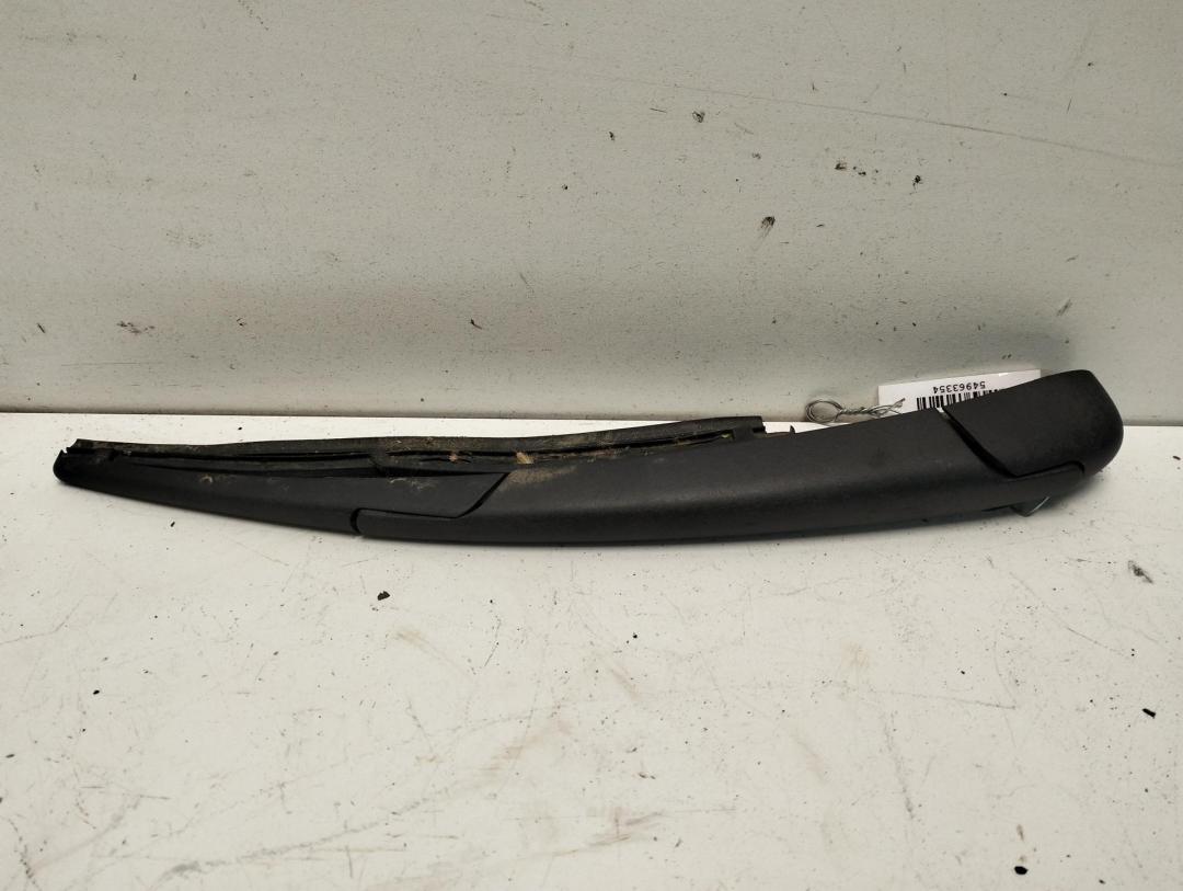 Щеткодержатель (поводок стеклоочистителя) задний Renault Megane II 2007, 1.5 л., дизель, МКПП, серый, хетчбэк 5 дв., 8200081076