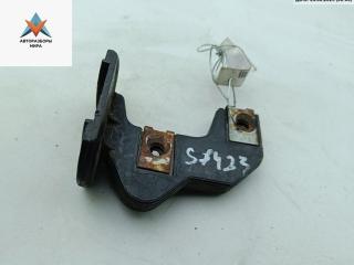 кронштейн переднего бампера BMW 5 серия E39 [рестайлинг] 2002, 2.5 л., дизель, МКПП, зелёный, седан, 8159362