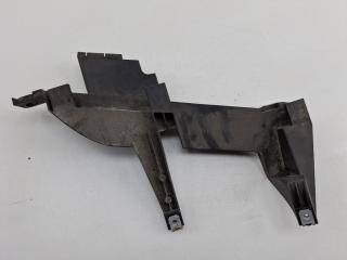 крепление фары правой BMW X3 E83 2006, 3.0 л., бензин, АКПП, чёрный, внедорожник 5 дв., 1301073025