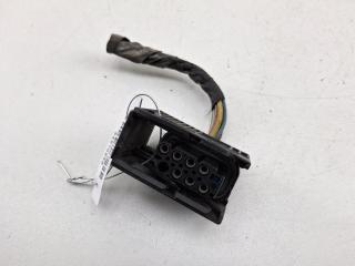 разъем (фишка) проводки BMW 5 E60/E61 2004, 2.5 л., бензин, МКПП, чёрный, универсал, 8352566
