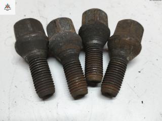 болт колесный Renault Scenic 1 поколение [рестайлинг] 2003, 1.6 л., бензин, МКПП, чёрный, минивэн, 8200030701