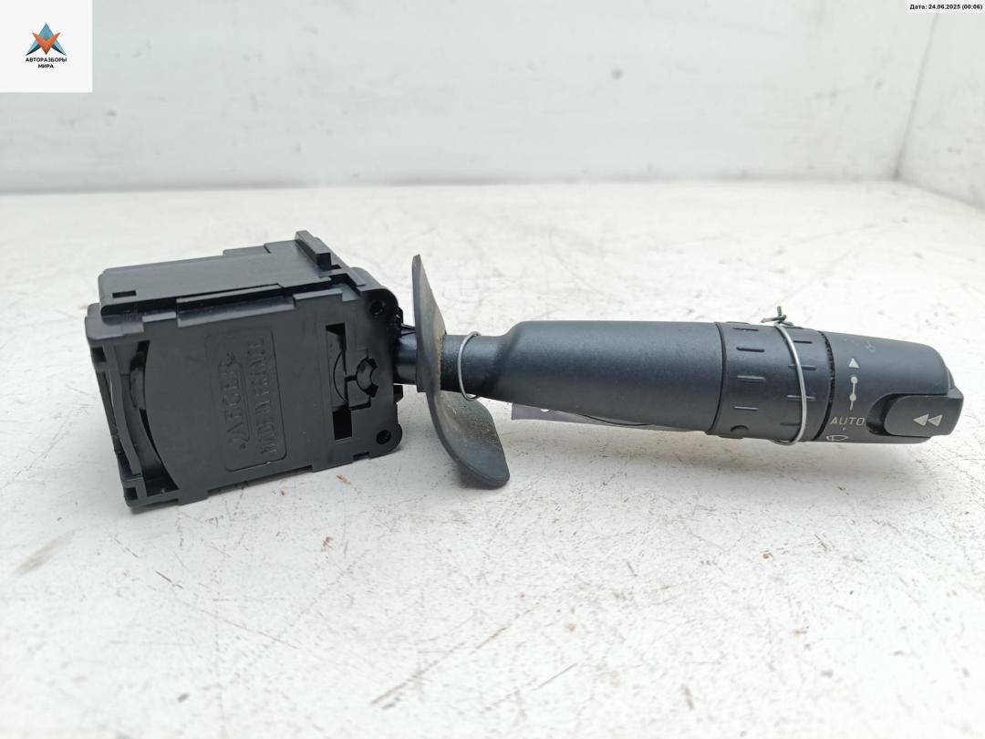 переключатель дворников Peugeot 607 1 поколение 2001, 2.2 л., дизель, МКПП, серый, седан, 96186612ZL - фото №1