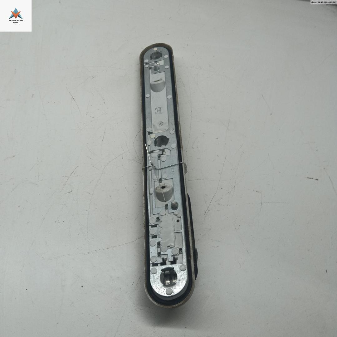 Плата фонаря заднего правого Ford Focus 2 поколение 2006, 1.6 л., дизель, МКПП, белый, универсал, 4M5113N004C - фото №1