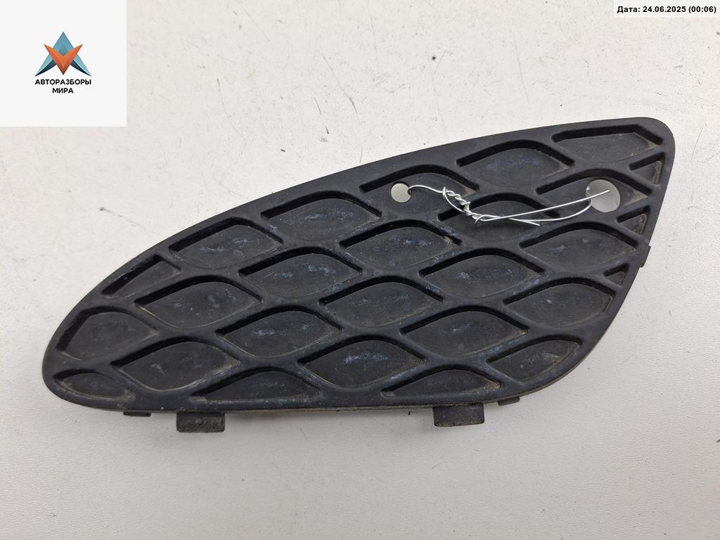 заглушка (решетка) в бампер Mercedes-Benz E-Класс W211/S211 2004, 2.2 л., дизель, МКПП, синий, универсал, A2118850353 - фото №1