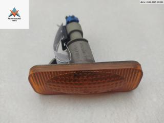 повторитель передний правый Opel Omega B 1998, 2.0 л., бензин, МКПП, белый, седан, 90457814