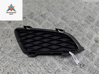 заглушка (решетка) в бампер Mazda 6 GG 2002, 2.0 л., дизель, МКПП, серый, хетчбэк 5 дв., GJ6A50C11