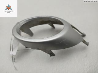 рамка фары противотуманной правой Audi A4 B7 2004, 2.5 л., дизель, АКПП, серый, универсал, 8E0807820