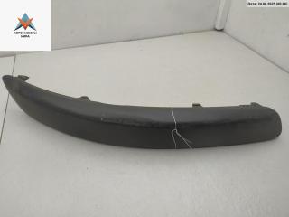 молдинг переднего бампера Volkswagen Golf 5 поколение 2004, 1.6 л., бензин, МКПП, чёрный, хетчбэк 3 дв., 1K0807718