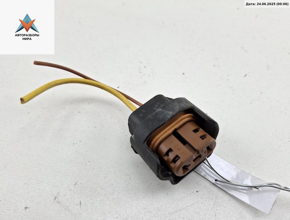 разъем (фишка) проводки Opel Astra G 2003, 1.6 л., бензин, МКПП, серый, универсал - фото №1