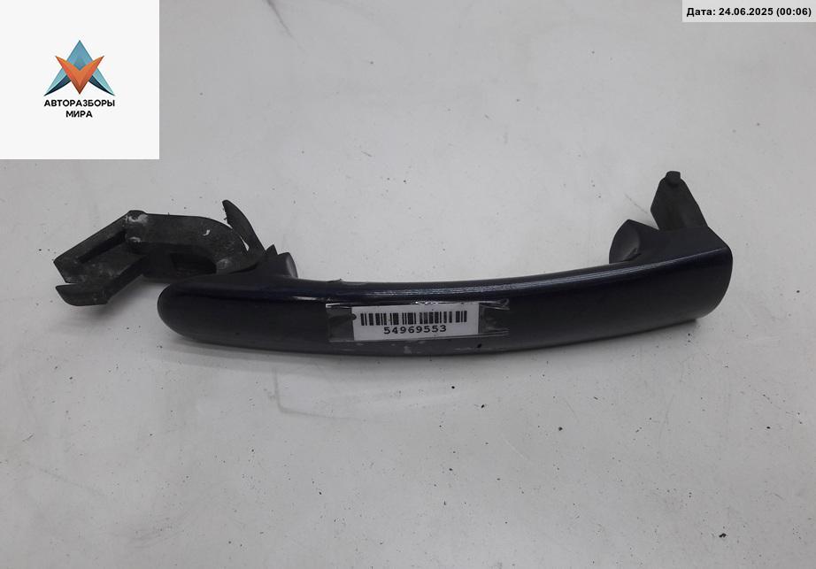 ручка наружная передняя левая Volkswagen Passat B5 1997, 1.8 л., бензин, МКПП, синий, универсал - фото №1