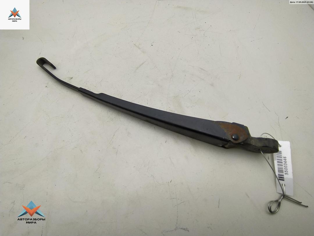 Щеткодержатель (поводок стеклоочистителя) задний Mercedes-Benz C-Класс W203/S203/CL203 2002, 2.2 л., дизель, АКПП, синий, универсал, 2038201544 - фото №1