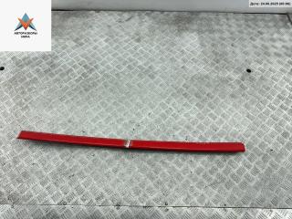 молдинг двери передней левой Volkswagen Golf 3 поколение 1997, 1.6 л., бензин, МКПП, красный, хетчбэк 5 дв.