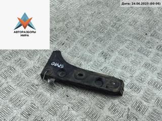 кронштейн переднего бампера Audi A6 4B/C5 1999, 2.4 л., бензин, МКПП, синий, универсал, 4B0807284B