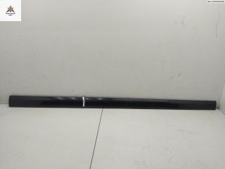 молдинг двери передней правой Mercedes-Benz E-Класс W211/S211 2003, 1.8 л., бензин, МКПП, чёрный, универсал, 2116901062