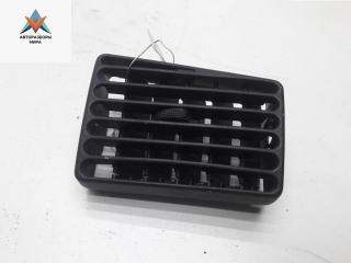 дефлектор обдува салона Volkswagen Passat B4 1994, 1.8 л., бензин, МКПП, красный, универсал, 3A1819755B