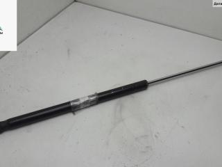 амортизатор крышки багажника (3-5 двери) Volkswagen Passat B4 1995, 2.0 л., бензин, МКПП, красный, универсал