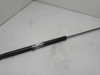 амортизатор крышки багажника (3-5 двери) Volkswagen Passat B4 1995, 2.0 л., бензин, МКПП, красный, универсал