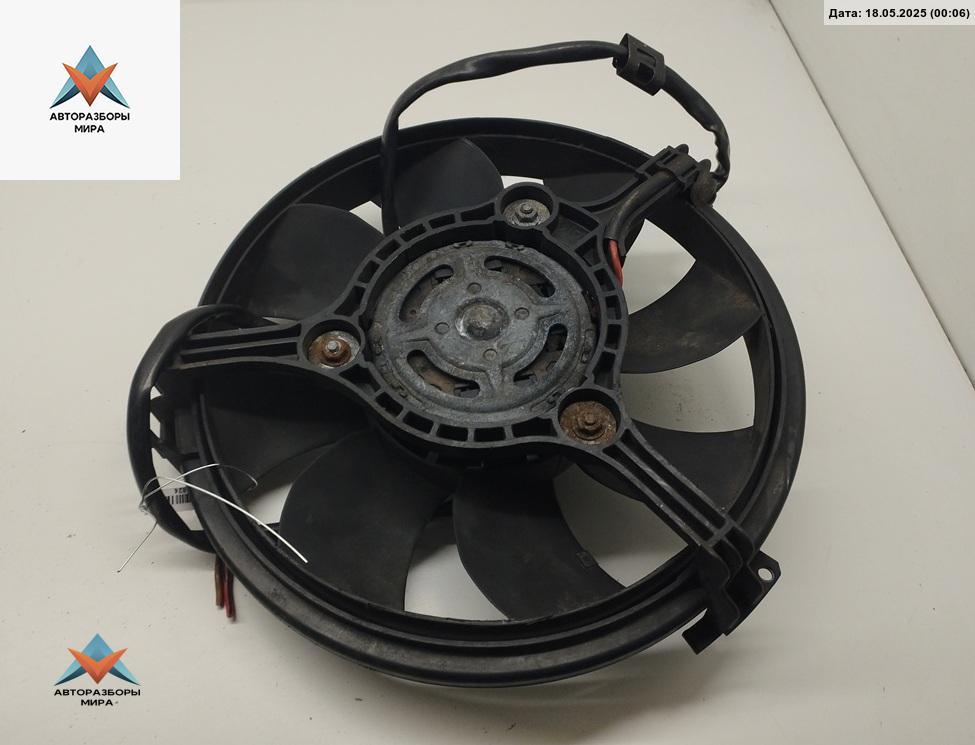 вентилятор радиатора Audi A6 4B/C5 1998, 2.4 л., бензин, АКПП, синий, седан, 8D0959455R - фото №1